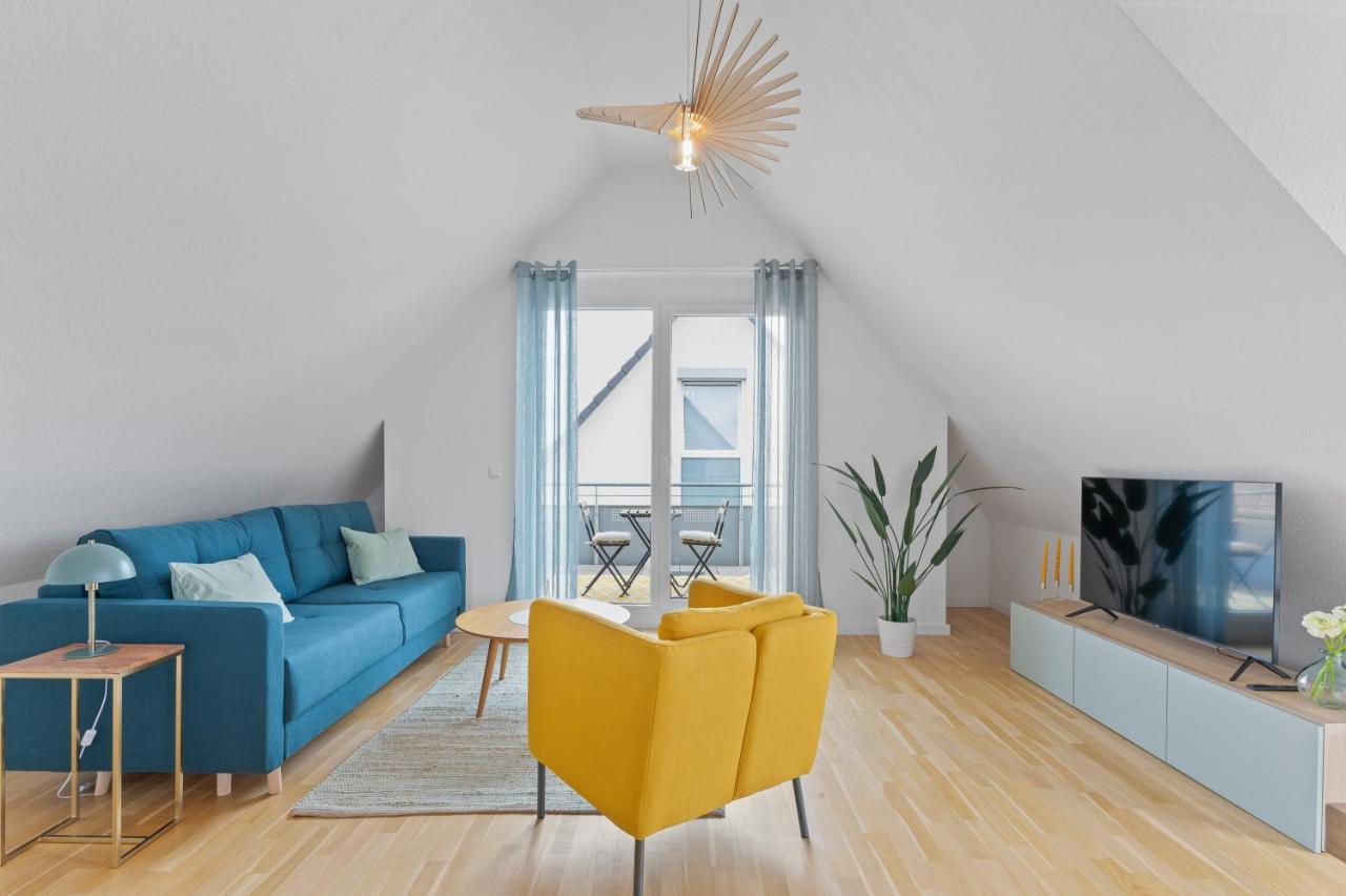 Design-Apartment - Kueche - Balkon - Tiefgarage Leinfelden-Echterdingen Kültér fotó