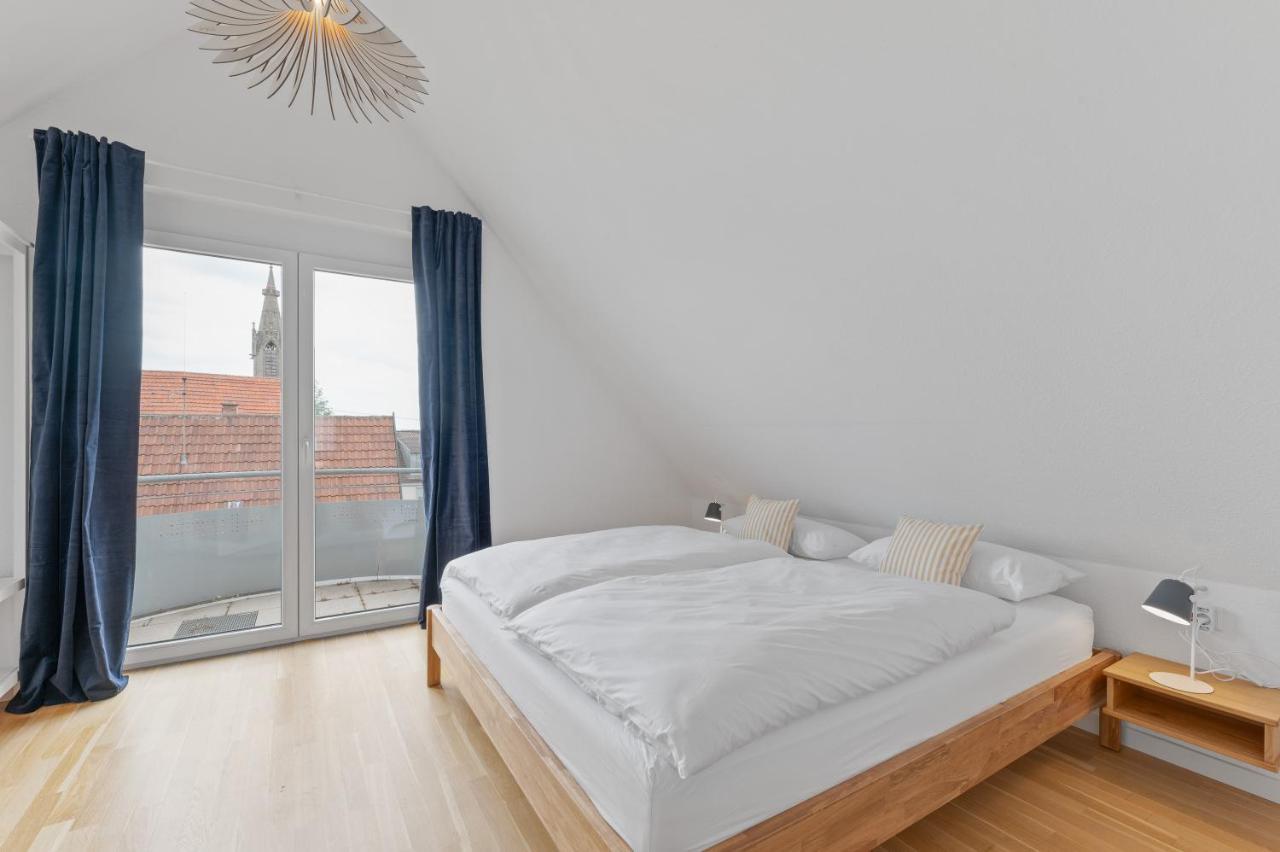 Design-Apartment - Kueche - Balkon - Tiefgarage Leinfelden-Echterdingen Kültér fotó