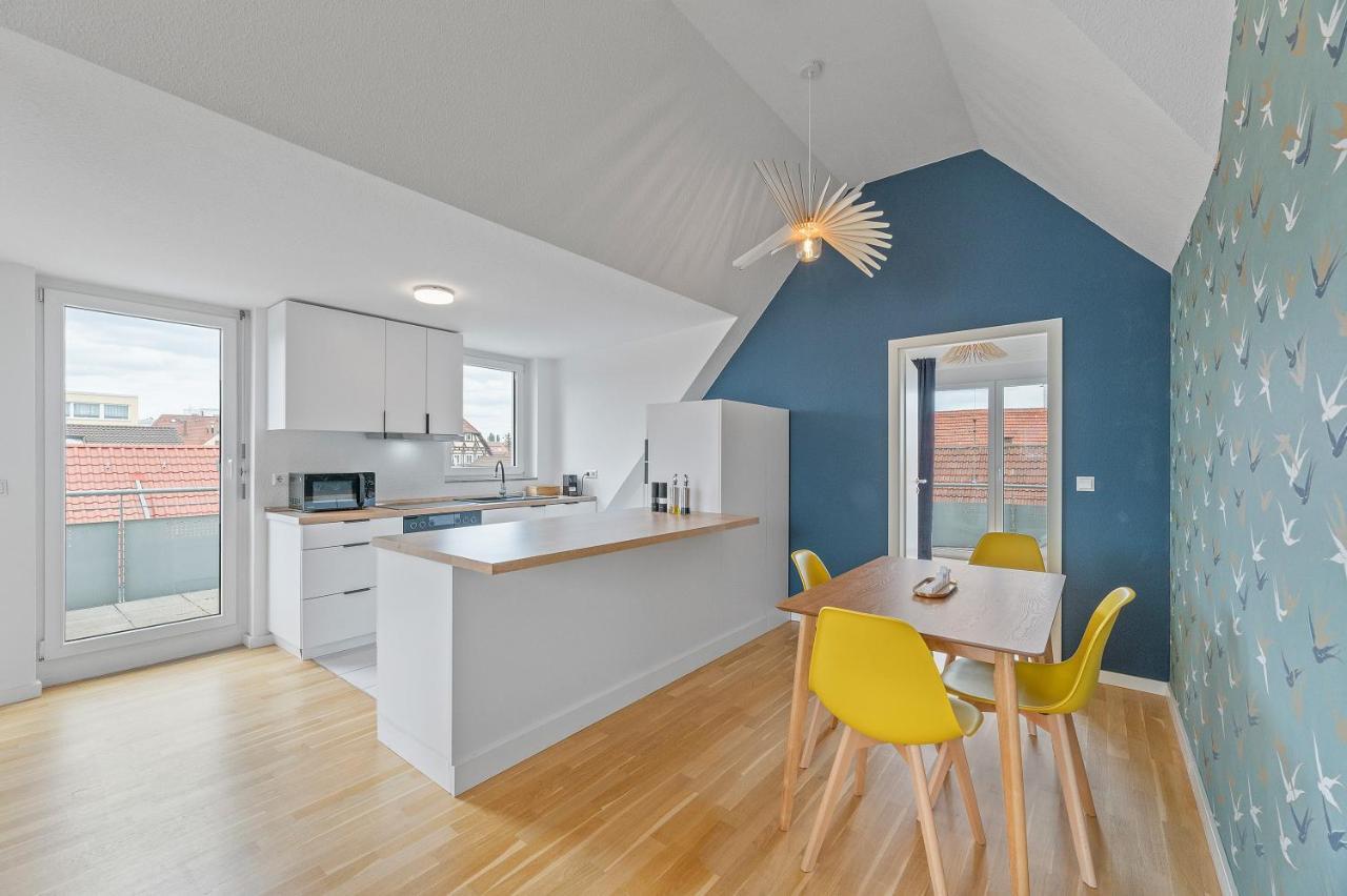 Design-Apartment - Kueche - Balkon - Tiefgarage Leinfelden-Echterdingen Kültér fotó