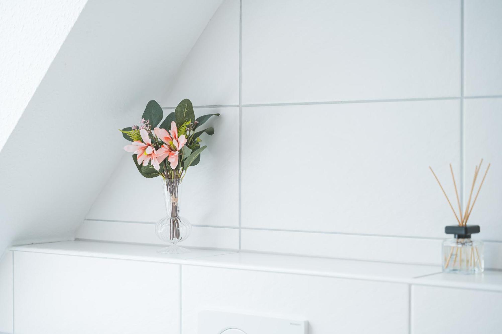 Design-Apartment - Kueche - Balkon - Tiefgarage Leinfelden-Echterdingen Kültér fotó